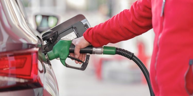Publicado en el BOC: La Palma mantiene la bonificación de 20 céntimos al combustible hasta final de año