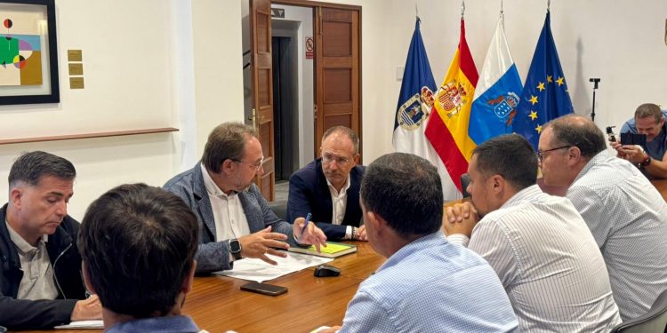 La presión vecinal tumba la planta de compostaje de Mazo y evidencia las tensiones políticas por la gestión de los residuos