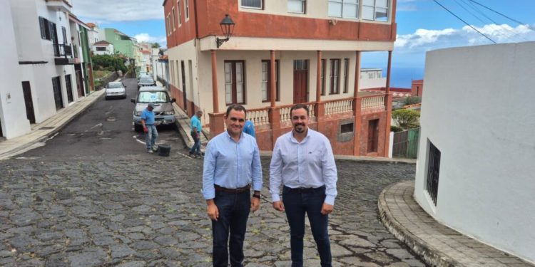 Villa de Mazo finaliza la renovación de la red de agua potable para mejorar la eficiencia del servicio