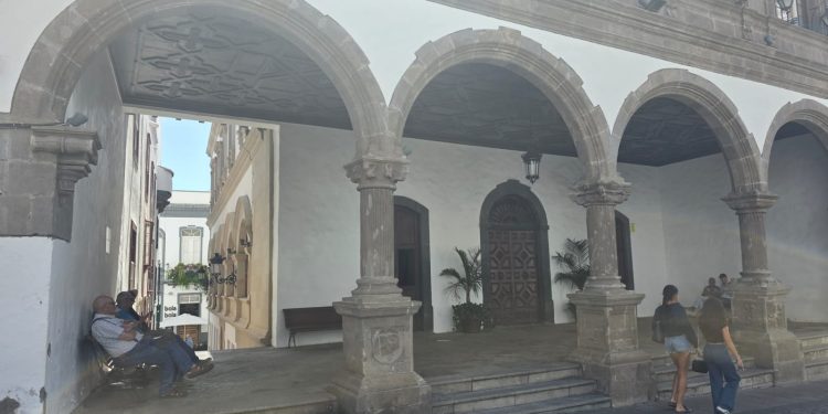 Parálisis en la Capital: La Crisis de Vivienda que Asfixia el Futuro de Santa Cruz de La Palma