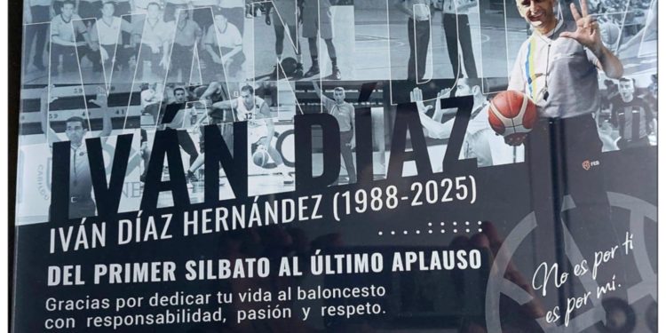 La Federación Canaria de Baloncesto homenajea a Iván Díaz por sus 37 años de trayectoria
