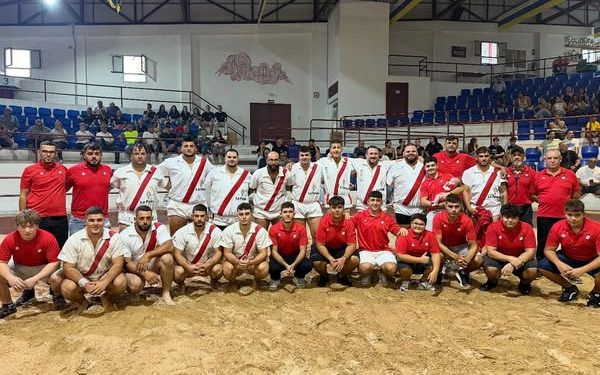 El Club de Lucha Tijarafe Candelaria se presenta ante su afición