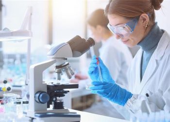 Día Mundial Contra el Cáncer de Mama: La Esperanza Se Viste de Rosa Gracias a la Ciencia