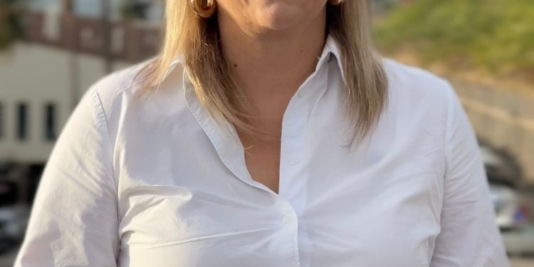 El PP denuncia que sigue sin haber soluciones para el «caos» de aparcamiento en el Hospital de La Palma
