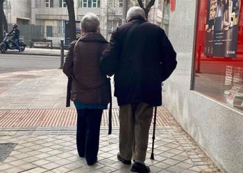 La pensión media de jubilación sube un 4,3% y se sitúa en 1.510 euros al mes