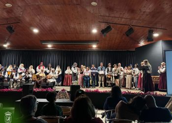 Folclore y emoción en Puntallana: «Memorias del Ayer» rinde homenaje a Ramón Vargas, Agustín De las Casas y Santiago Fernández