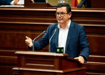 El Gobierno canario detalla sus medidas para facilitar el acceso de los jóvenes a la vivienda