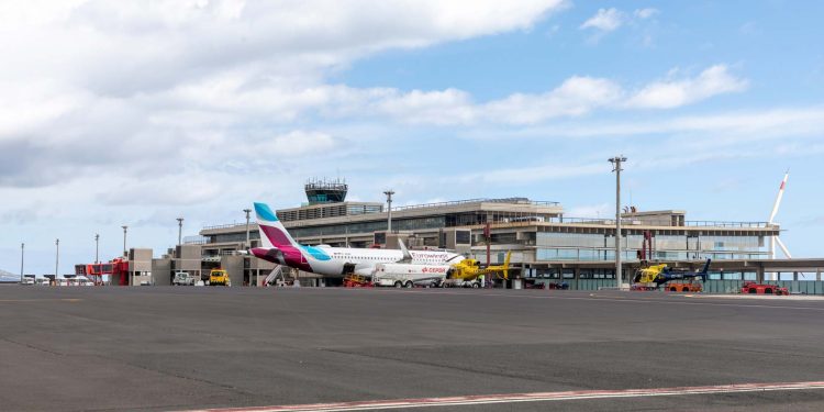 El Aeropuerto de La Palma bate su récord histórico de pasajeros en un mes de éxito para el tráfico aéreo en España y Canarias
