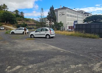 El Cabildo da respuesta a una demanda histórica con 50 nuevos aparcamientos en el Centro de Mayores La Dehesa
