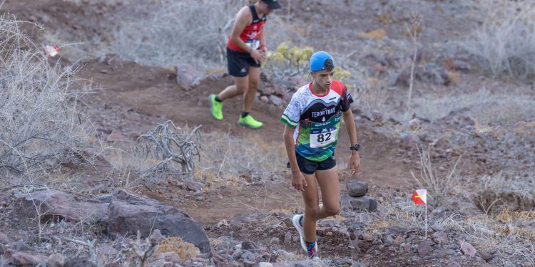 La cantera palmera de trail arrasa en Gran Canaria: Pedro Canos y Alonso Acero, nuevos Campeones de Canarias