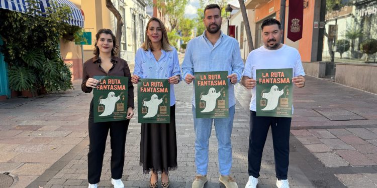 Los Llanos anima el centro en Halloween con pintacaras, pasacalles y actividades para jóvenes