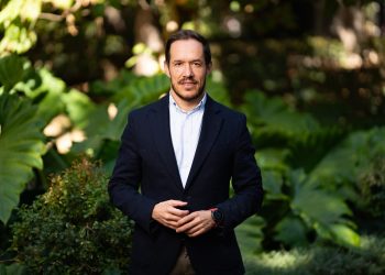 Zapata exige al Ministerio más inversión para reforzar la red eléctrica de La Palma y mejorar su seguridad energética