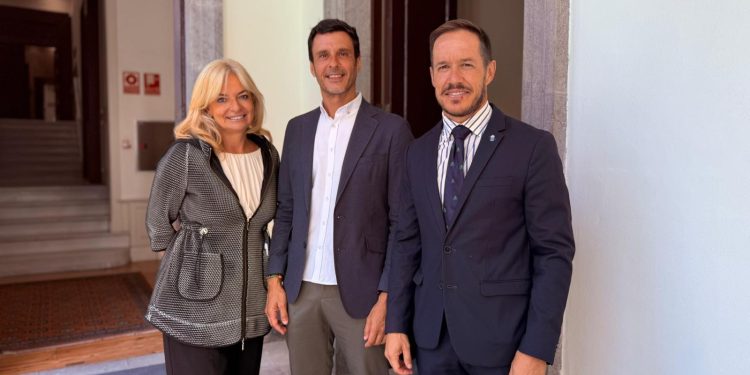 Toni Santana (PP) se reúne con Sanidad para desbloquear el nuevo Centro de Salud de Tazacorte