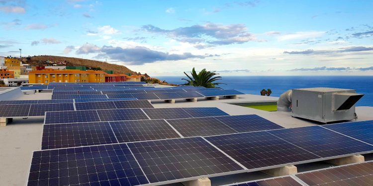 Energía Bonita reabre las inscripciones para su instalación de autoconsumo compartido en Breña Alta