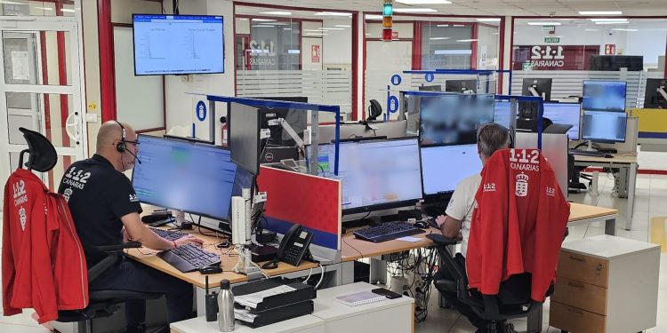 Revisar desagües, no aparcar en barrancos y asegurar macetas: el 112 lanza su campaña «Adelántate al invierno»