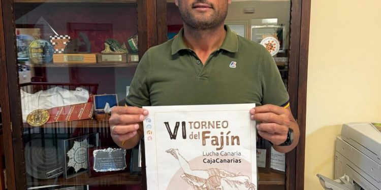 El futuro de la lucha canaria se cita en Tijarafe con el VI Torneo del Fajín de la Fundación CajaCanarias