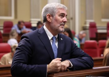 Clavijo defiende su política de vivienda y confirma que busca un «Decreto Canario» para los fondos de La Palma