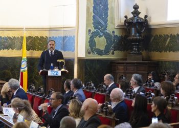 Kilian Sánchez, premiado como la «personalidad política más relevante en Oncología»