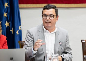 El Gobierno canario presenta un presupuesto récord de 197,4 M€ para Vivienda y sube a 215 M€ el Convenio de Carreteras