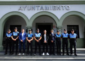El Paso refuerza su seguridad: cuatro nuevos agentes de la Policía Local toman posesión de su cargo