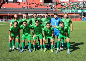 Fútbol de alto voltaje ante 1.700 almas: Mensajero y Atlético Paso firman un empate justo en un derbi vibrante