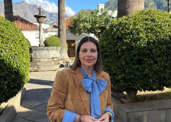 Los Llanos inyecta 75.000 euros para ‘verderizar’ las viviendas vacacionales de Puerto Naos