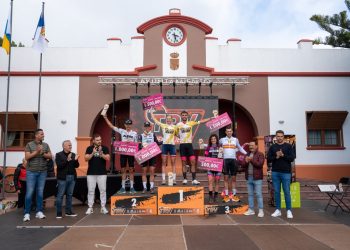 ¡Histórico! El palmero Pedro Rodríguez gana la etapa final en Fuencaliente y se proclama Campeón de la Transvulcania Bike