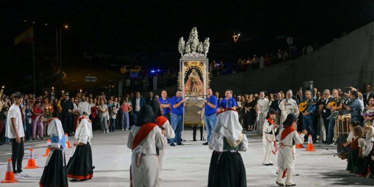 Villa de Mazo vive la histórica visita de la Virgen de Las Nieves