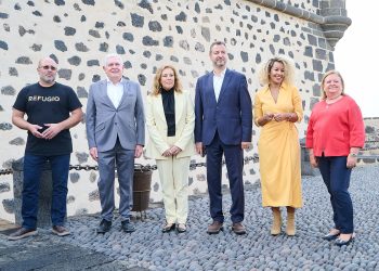 Astrid Pérez alza la voz ante Europa desde Lanzarote: «Canarias está sola ante el reto migratorio»