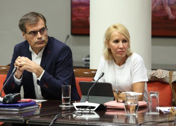 El PP impulsa una «revolución» en el REF para que sus beneficios lleguen al bolsillo del ciudadano a través del IRPF
