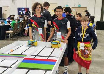 De Breña Baja a la élite mundial: El equipo Sigernexus logra el puesto 24 en la Olimpiada de Robótica de Singapur