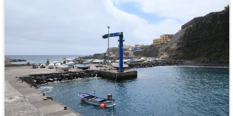 San Andrés y Sauces asume la gestión de Puerto Espíndola y anuncia una nueva zona de baño con 223.000 euros de inversión