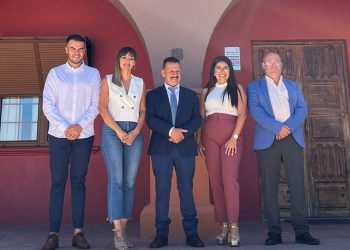 Fuencaliente aprueba un presupuesto de 6,4 millones para 2026: deuda cero, congelación de tasas y apuesta por la agricultura local