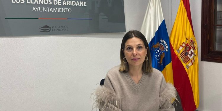 Triple impulso al turismo y al campo en Los Llanos: Ayudas para el vino de Las Manchas, el producto ‘Km0’ y las viviendas de Puerto Naos