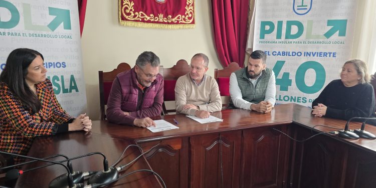 El Cabildo adjudica por 2,5 millones las obras del nuevo Espacio Sociocultural Pino de la Virgen en Puntagorda