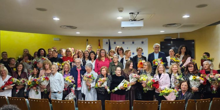 El Hospital Universitario de La Palma rinde homenaje a casi un centenar de profesionales coincidiendo con el 25 aniversario del centro