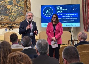 El Cabildo impulsa la profesionalización del sector astroturístico con la celebración de la primera edición de ‘Starcom La Palma’