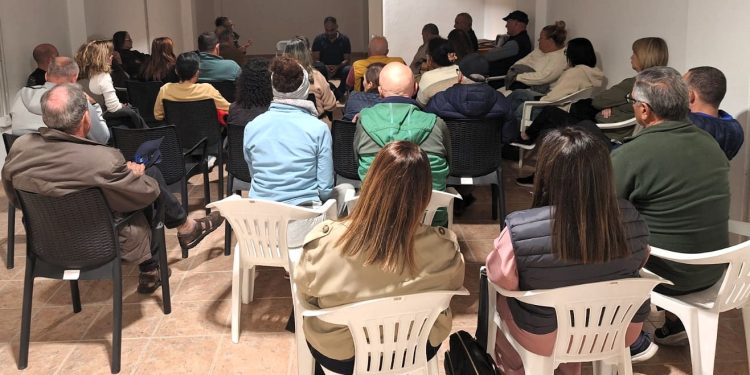 «Indignación» en la zona cero: Vecinos de El Paraíso y Corazoncillo se movilizan ante el silencio sobre las indemnizaciones y el futuro espacio protegido