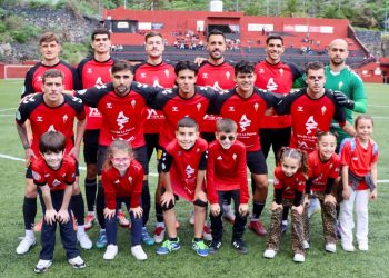 Domingo para la historia en el Silvestre Carrillo: El Mensajero Juvenil se clasifica por primera vez para la Copa del Rey y el primer equipo golea al Arucas