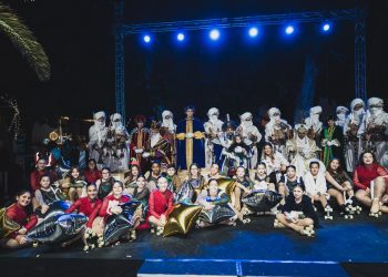 La Palma vence a la lluvia y vive una Noche de Reyes mágica: del lleno en Los Llanos al emotivo ‘Plan B’ en el Roberto Estrello
