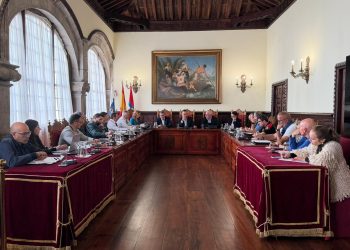 Santa Cruz de La Palma blinda su Carnaval: 160 efectivos y vigilancia con drones para garantizar unos Indianos seguros