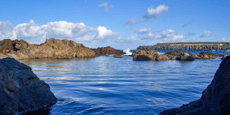Semana de estabilidad absoluta en La Palma: El anticiclón blindará la isla frente al tren de borrascas peninsular