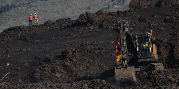 Tierra Bonita denuncia la “grave falta de transparencia” en el proyecto de la LP-2 sobre las coladas