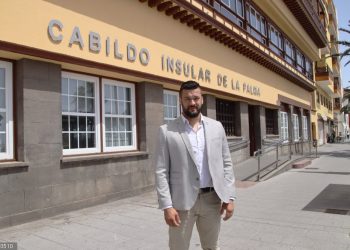 El Cabildo aprueba la construcción de una escollera para proteger la entrada a El Remo de los embates del mar