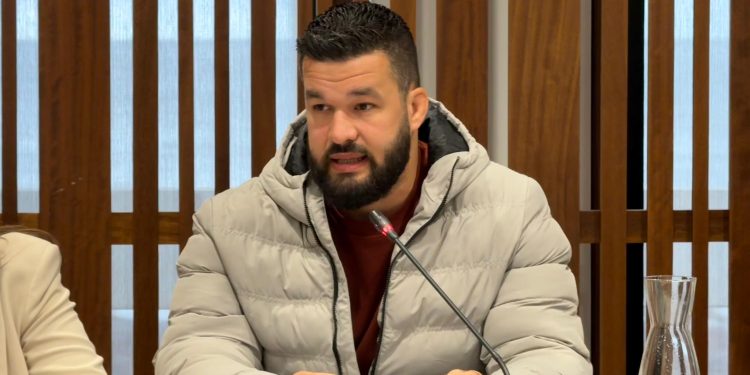 El Cabildo impulsa la modernización de la normativa de los agentes forestales para adaptarla a la ley estatal