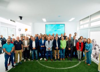 Adiós a las academias privadas: El Gobierno de Canarias asume la formación de monitores y entrenadores en todas las islas