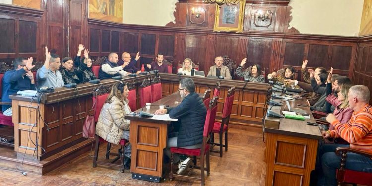 Los Llanos de Aridane aprueba un presupuesto de 28,8 millones para blindar los servicios sociales en 2026