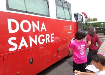 Las unidades móviles se consolidan como el pilar de la donación de sangre en Canarias: aportaron casi el 60% de las reservas en 2025