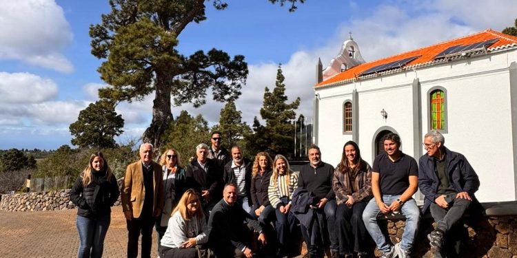 Transición Ecológica supervisa el avance del futuro Centro Forestal del Pino de la Virgen en El Paso