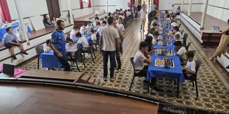 Breña Alta se convierte en el epicentro del ajedrez base con el Campeonato de La Palma de Edades